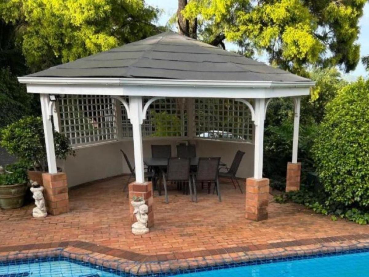 Hotel Athlone Manor Pietermaritzburg Esterno foto